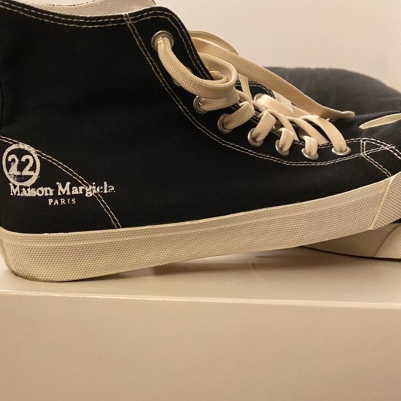 SOLD Maison Margiela Tabi Sneakers Men’s Sz 10 - Picture 4 of 4